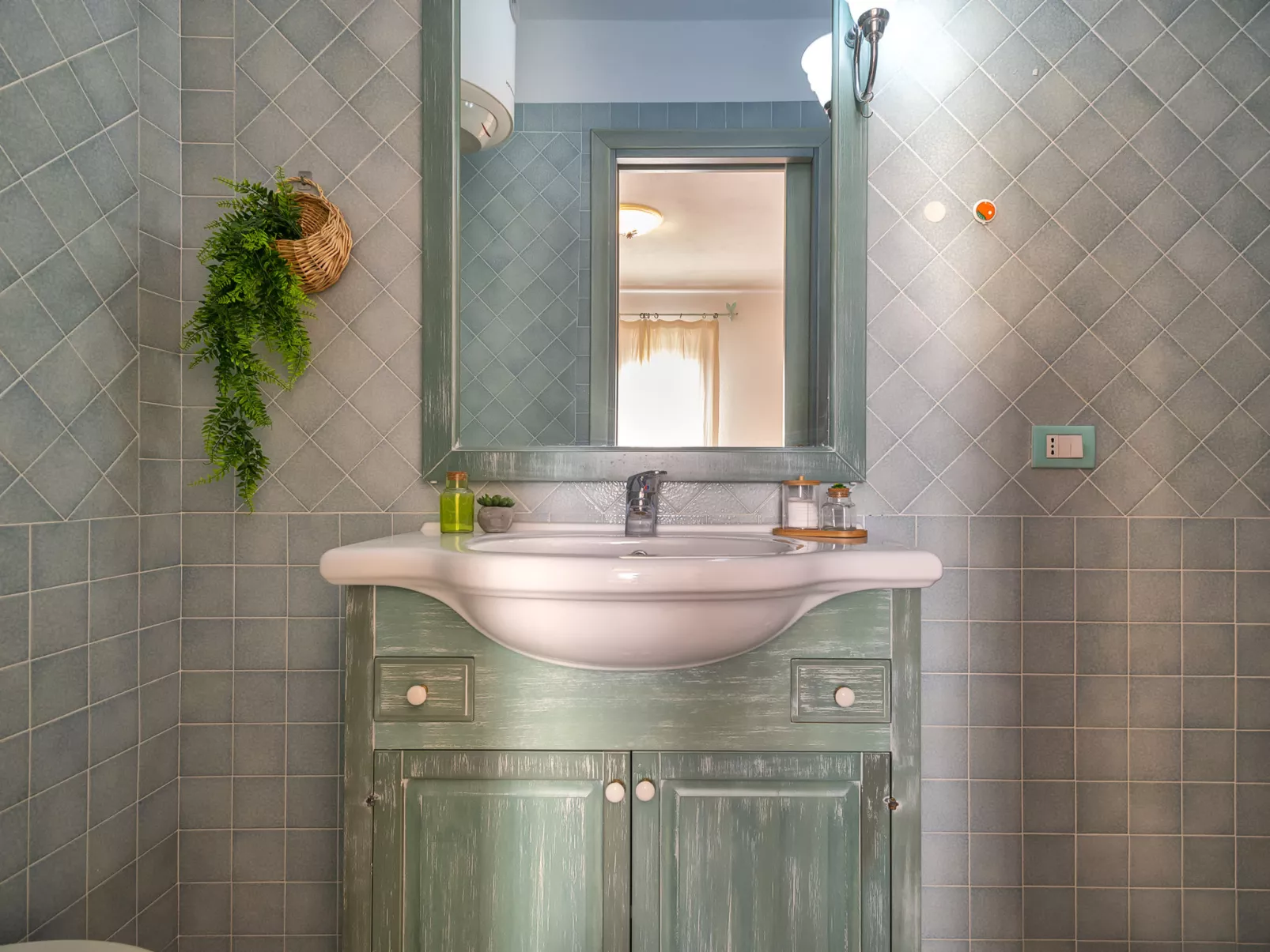 CSA - 15, Baia de Bahas-Inside