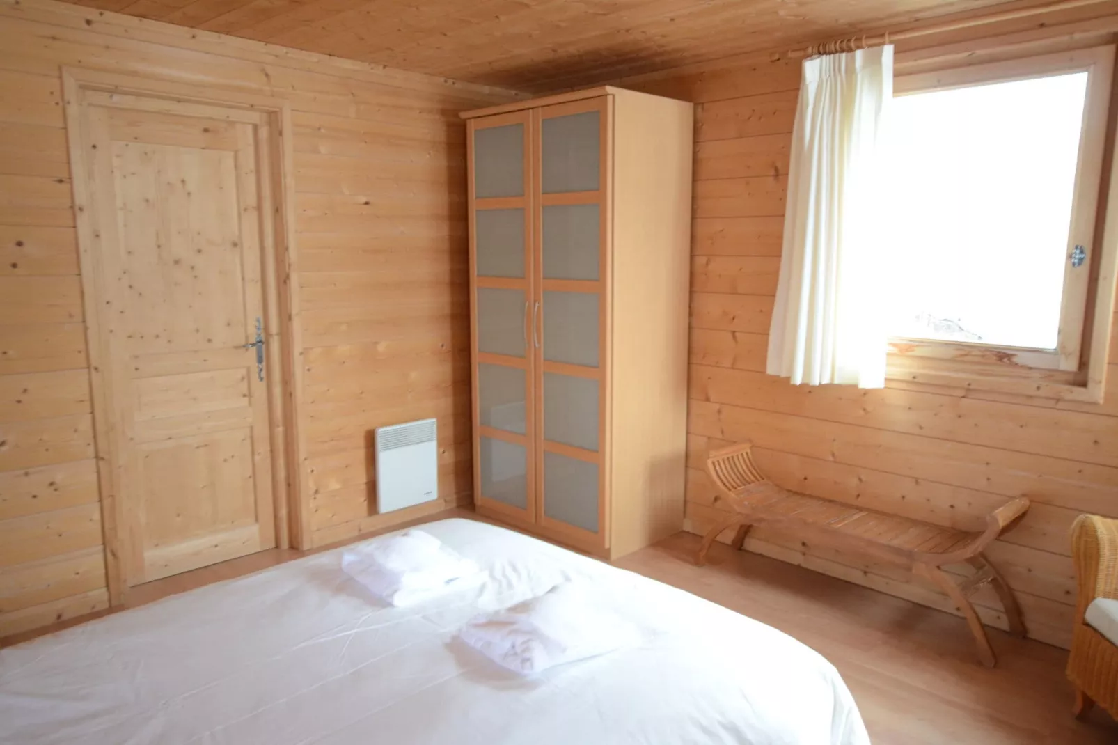 Mon Amour-Bedroom