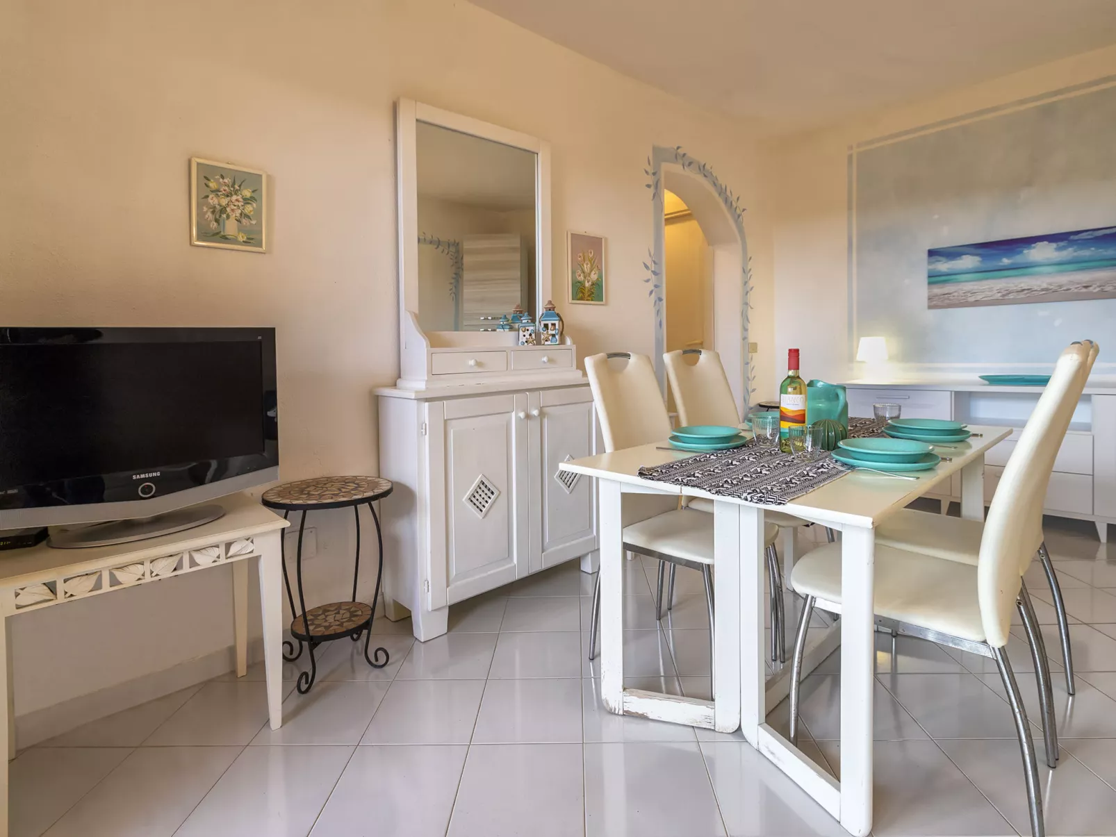 D2 - I2 - Baia de Bahas-Inside