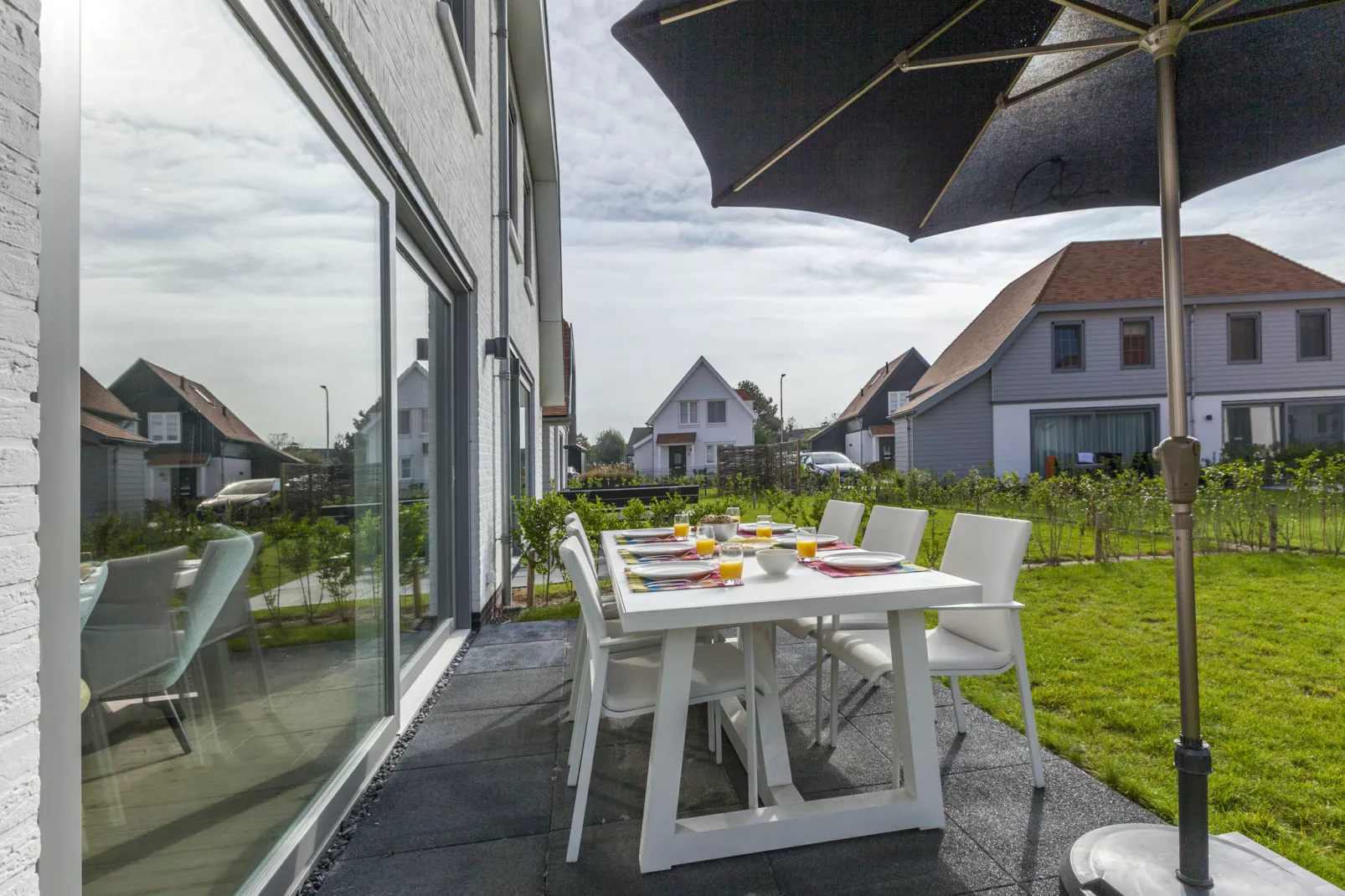 Villa Zandduin-Terrace balcony