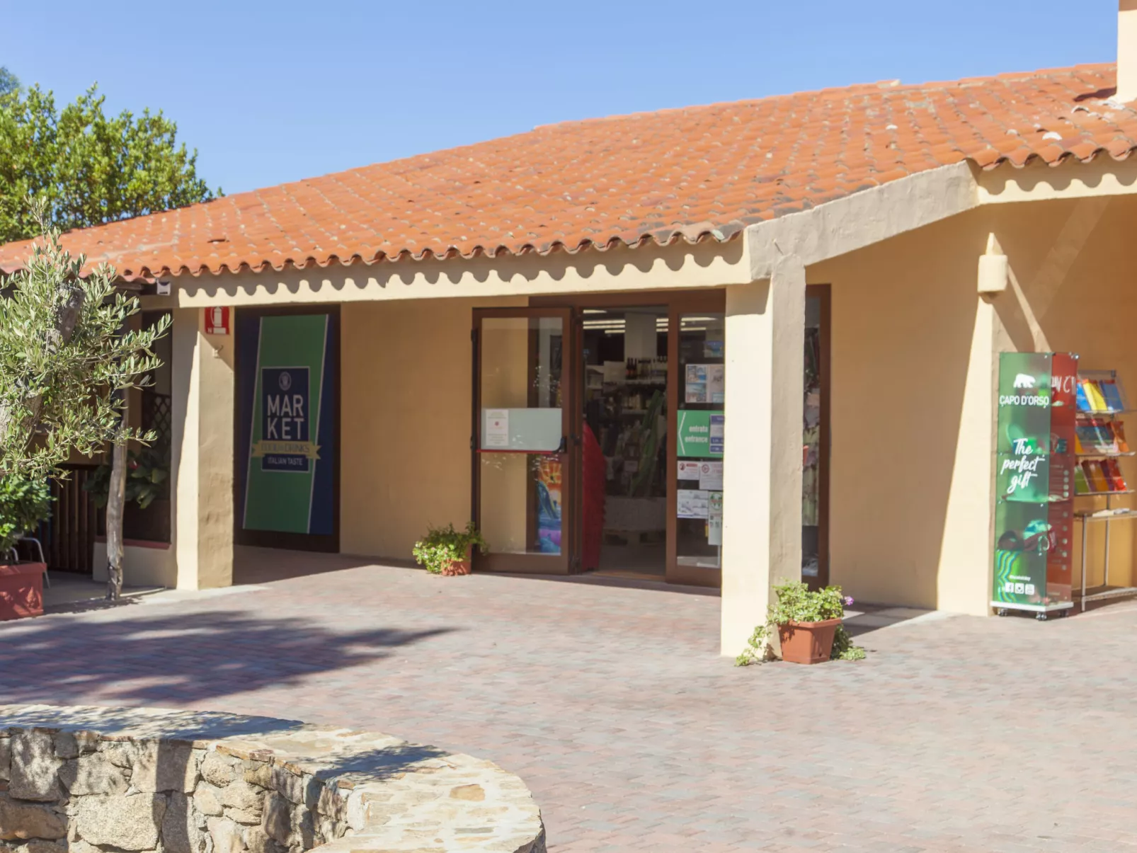 Camping Village Capo d'Orso-Inside