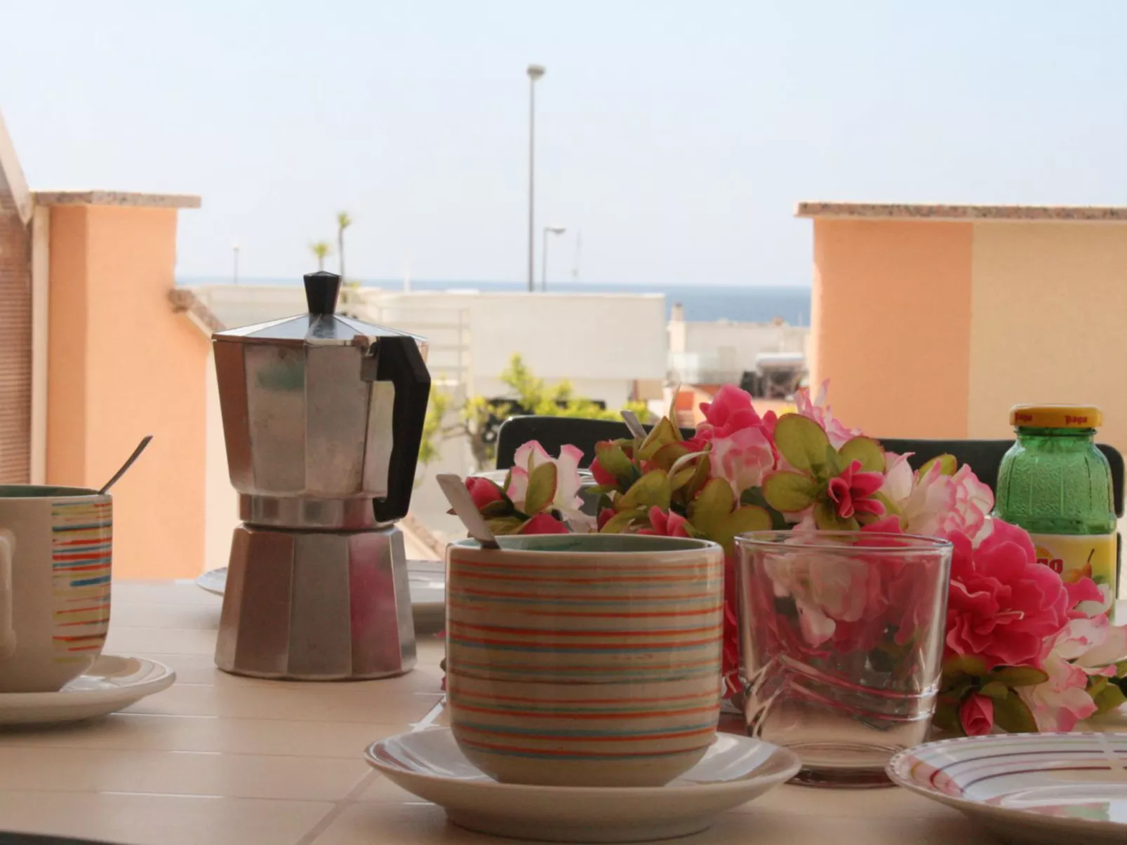 Quadri Vista Mare 1-Inside