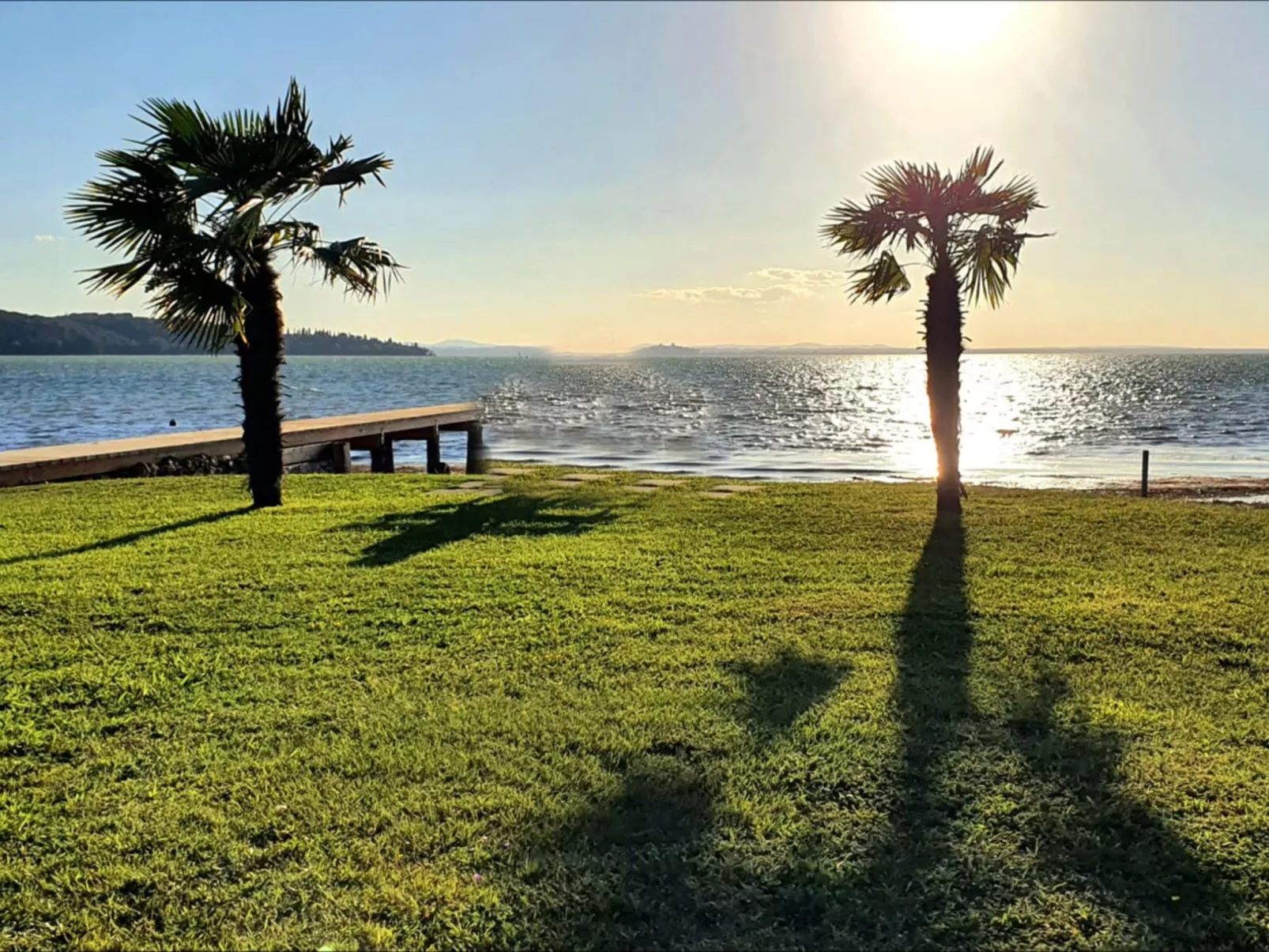 La Spiaggia-Outside