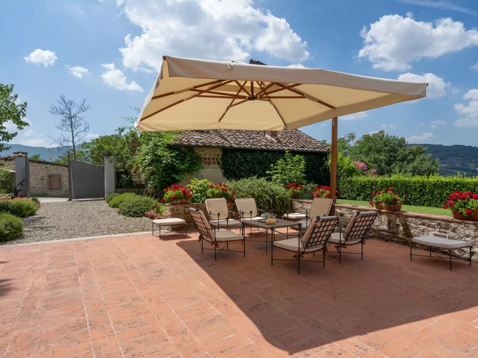 La Terrazza-Outside