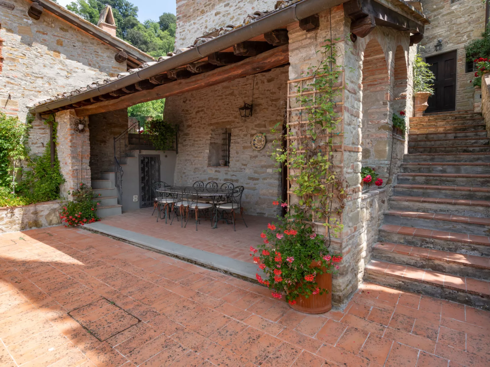 La Terrazza-Outside