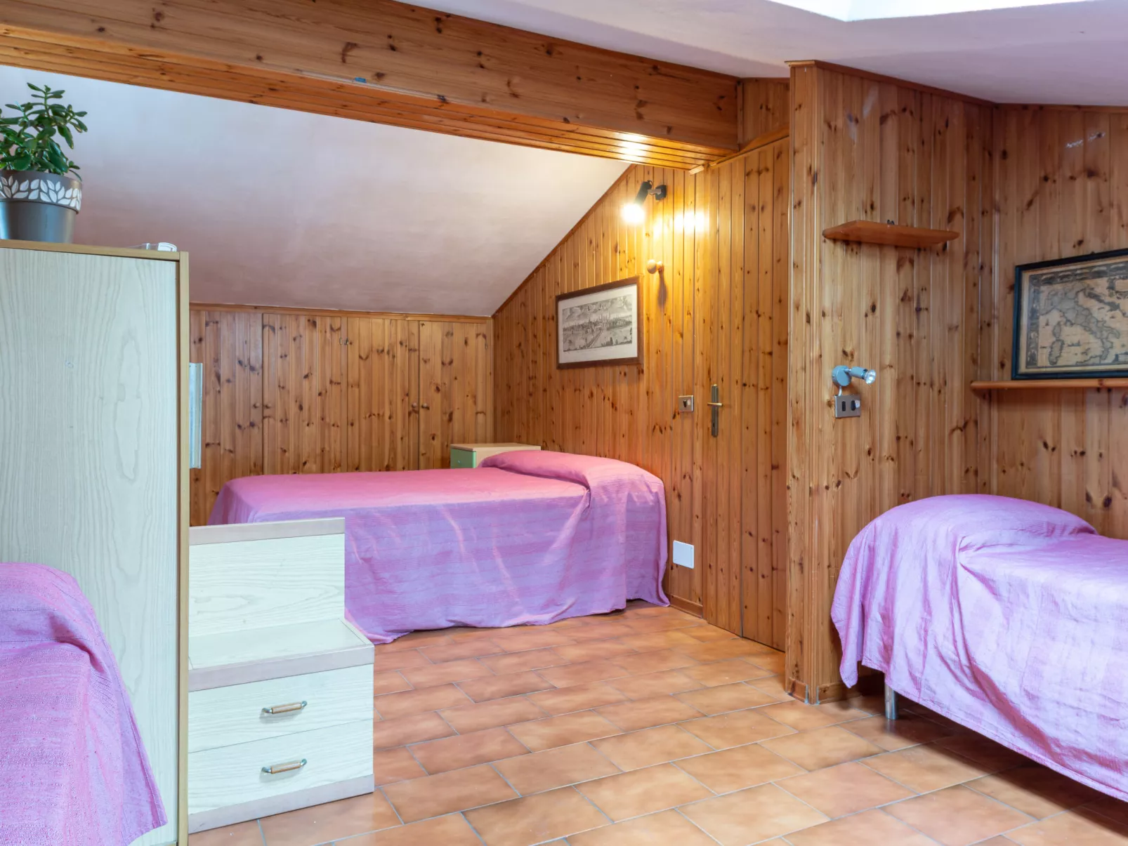 Le Cascate-Inside