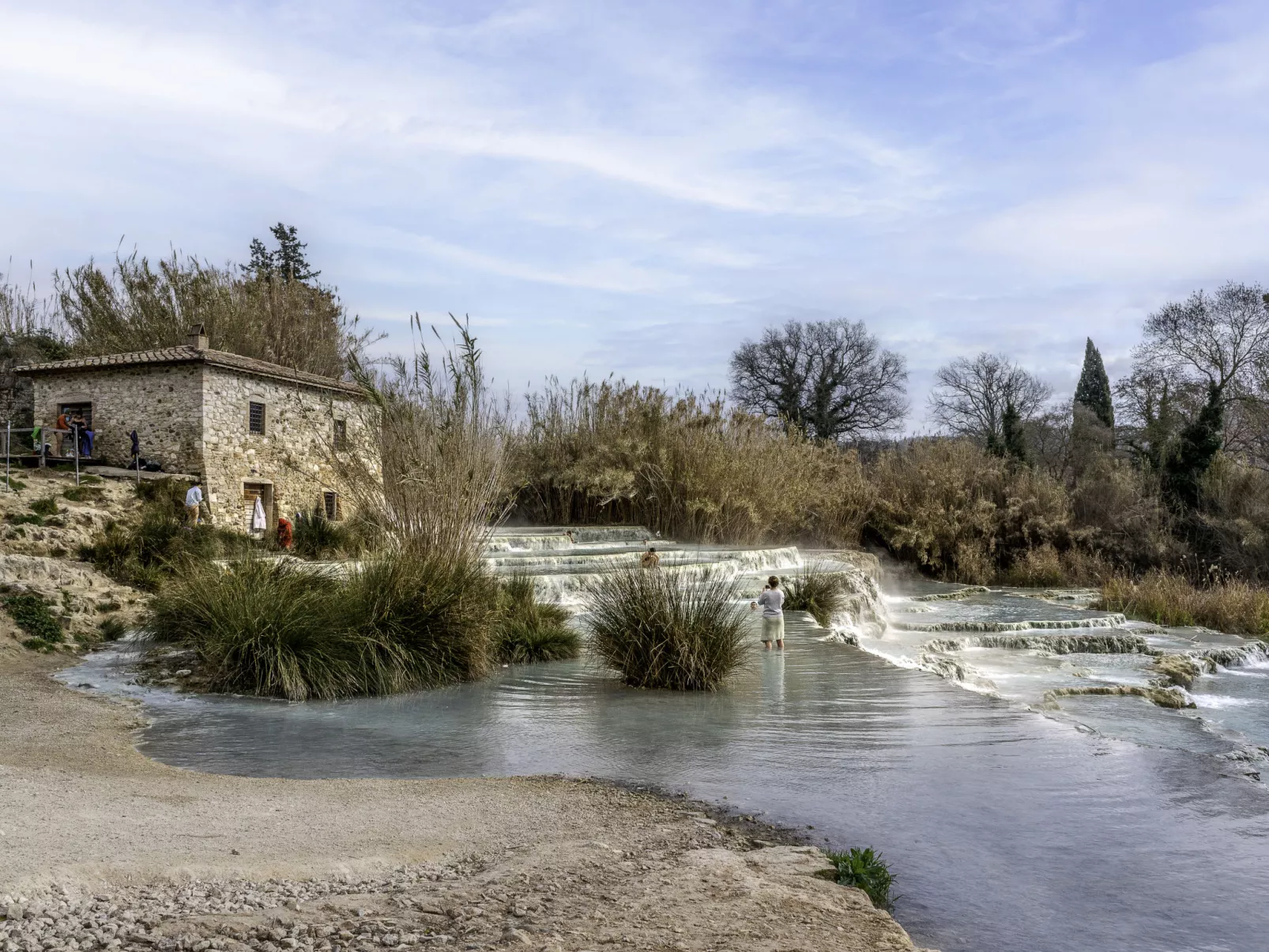 Le Cascate-Outside