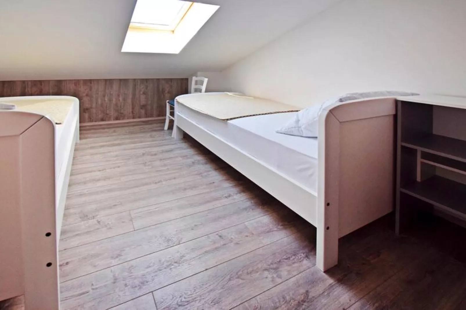 Apartments Branka Starigrad SD-79 A-02 OG 6 Pers-Bedroom