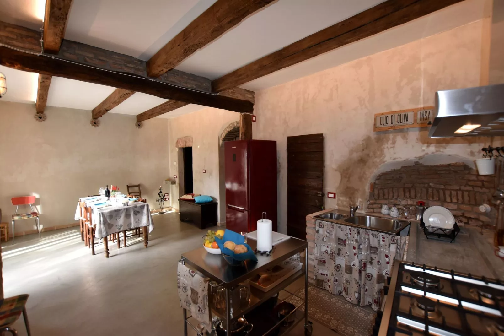 Casa dei Nonni-Dining room