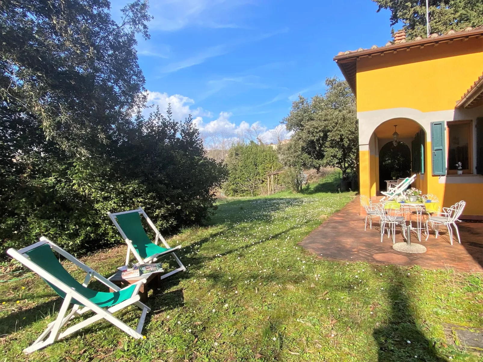 Il Frutteto-Outside