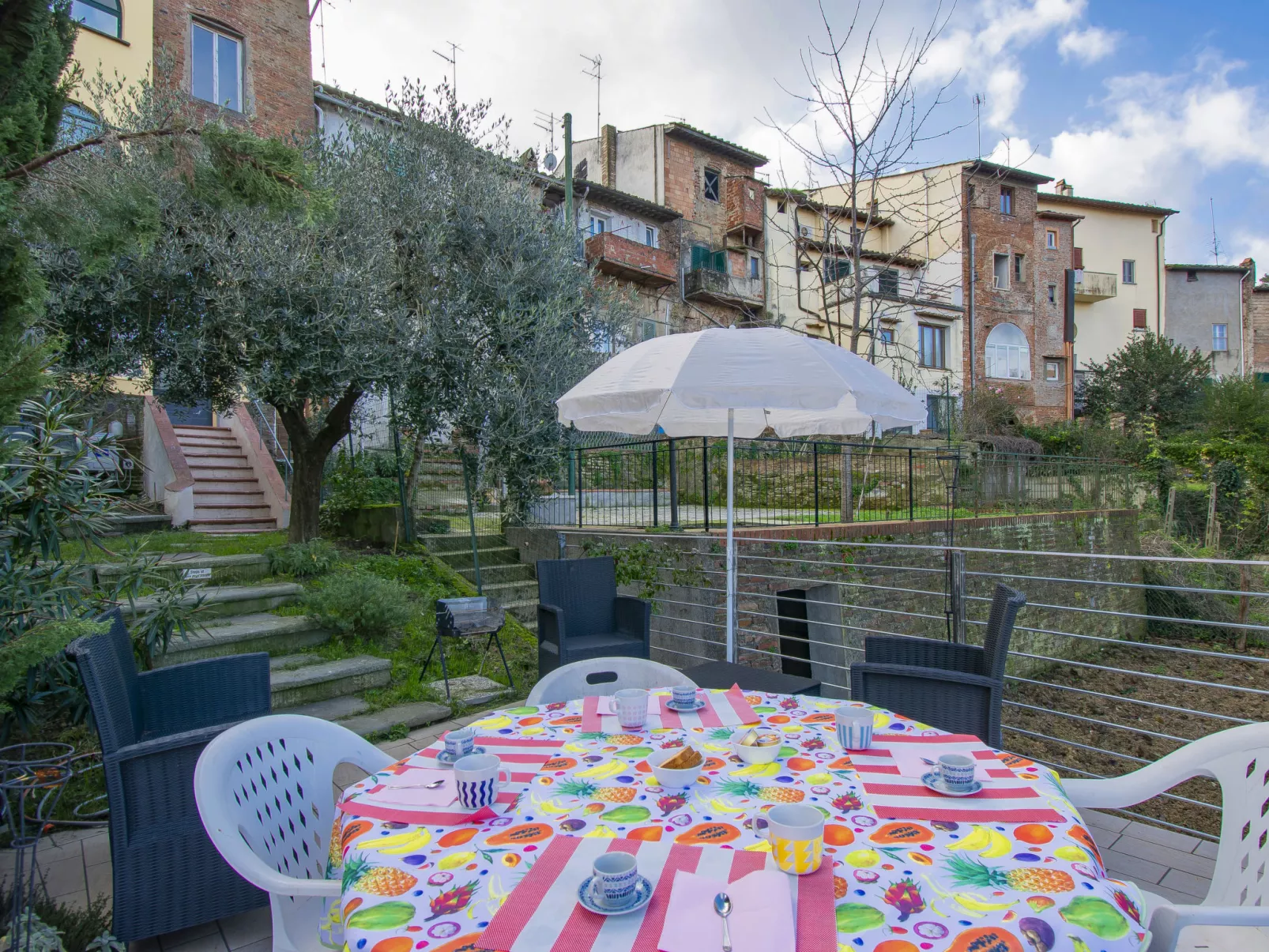 Il Giardino di Lucia-Outside