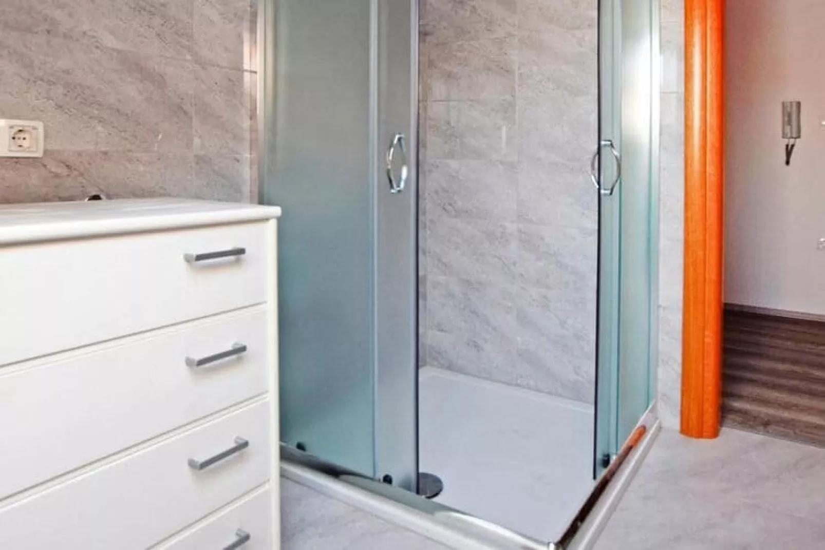 Apartments Branka Starigrad SD-79 Studio SA-01 2-4 Pers-Bathroom