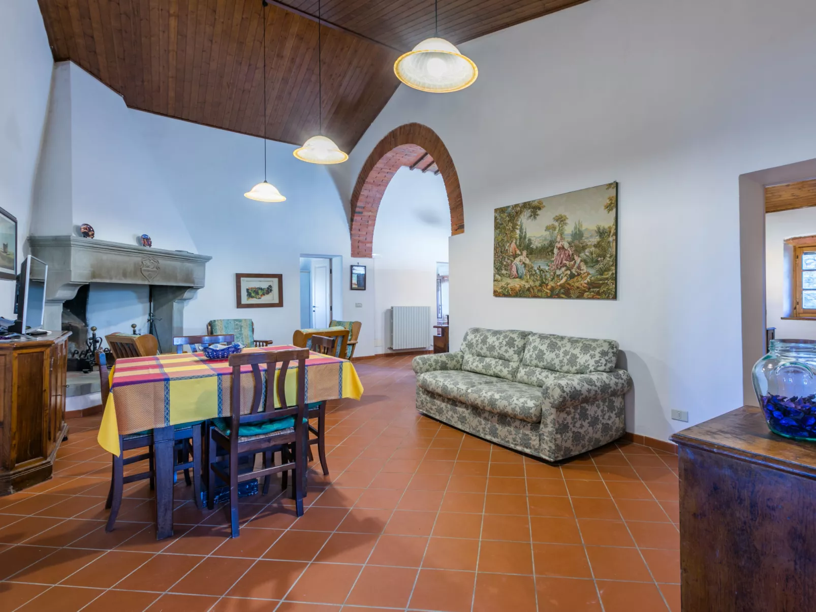 I Tre Laghi-Inside