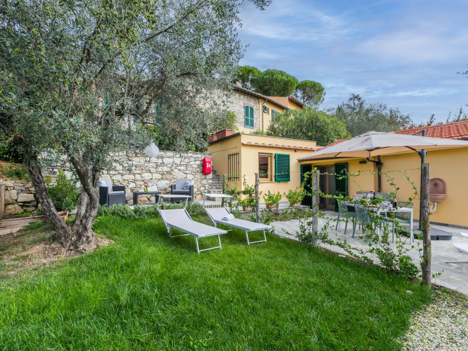 Villa Anna-Outside