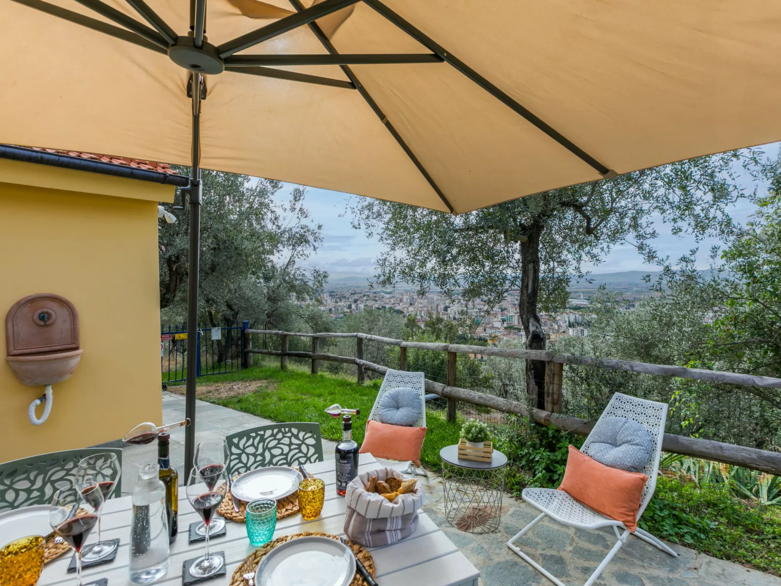 Villa Anna-Outside