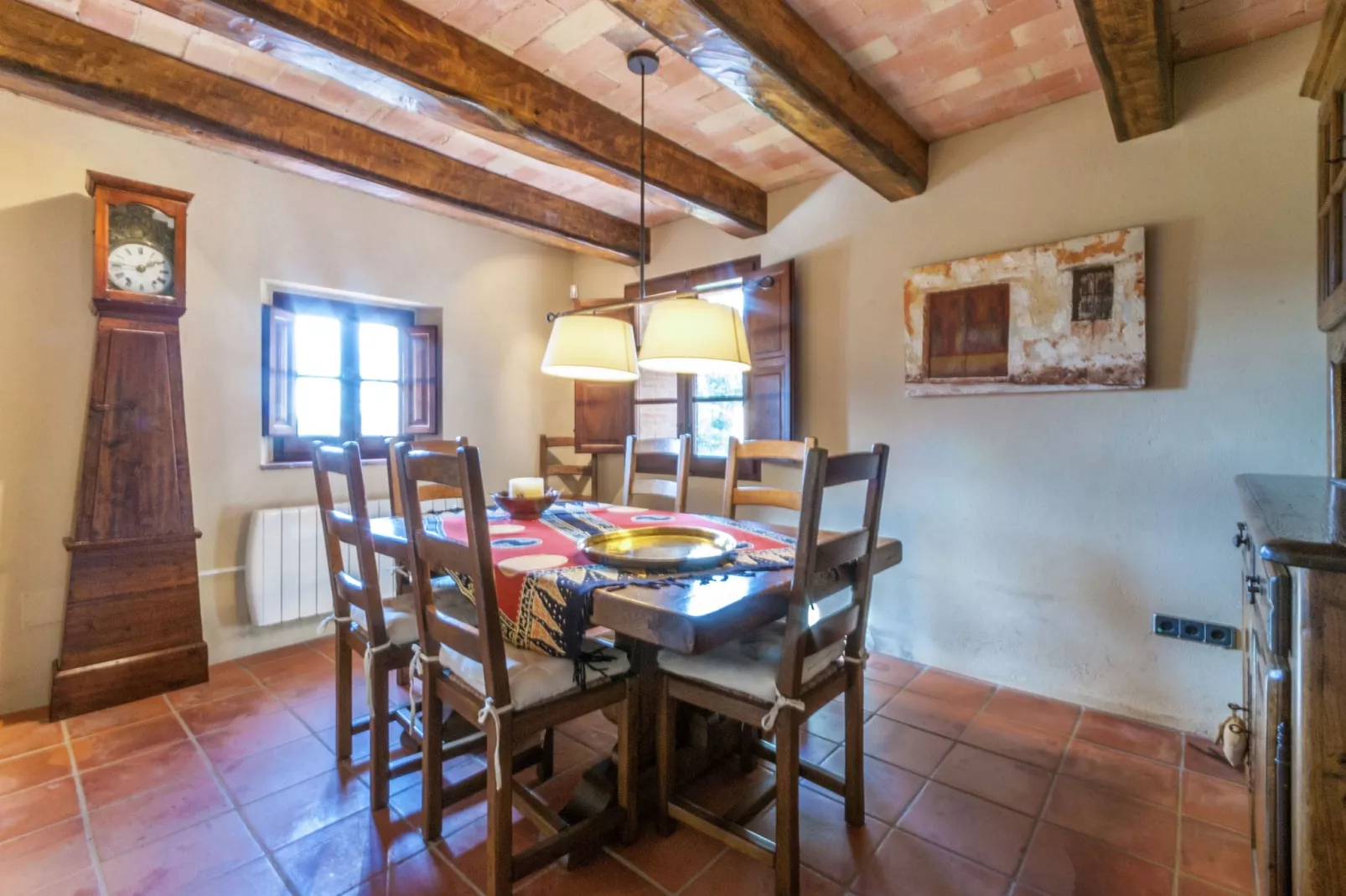 Masia Can Roca de Dalt-Dining room