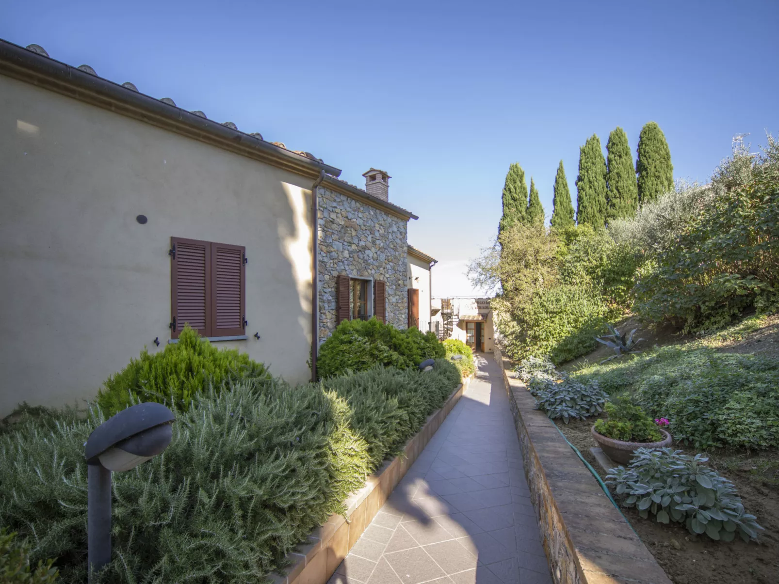La Smarrita Dei Carradori-Outside
