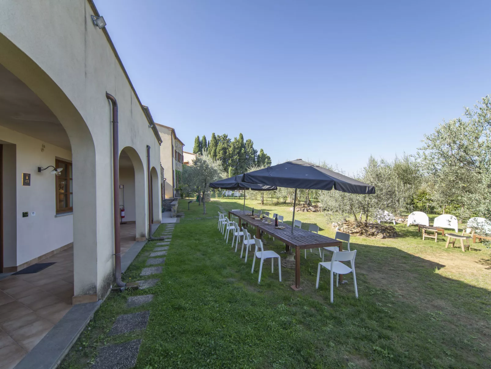 Borgo Carradori-Outside