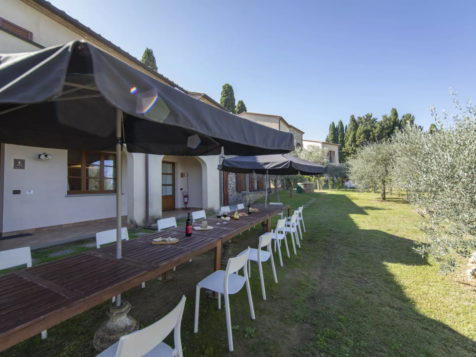 Borgo Carradori-Outside