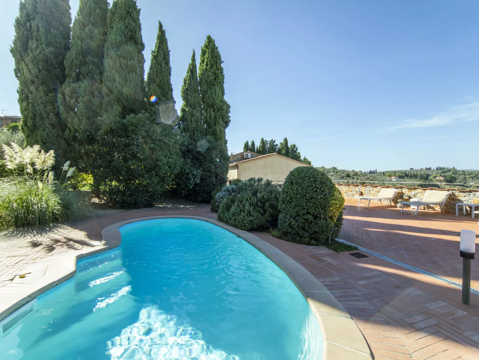 Borgo Carradori-Outside