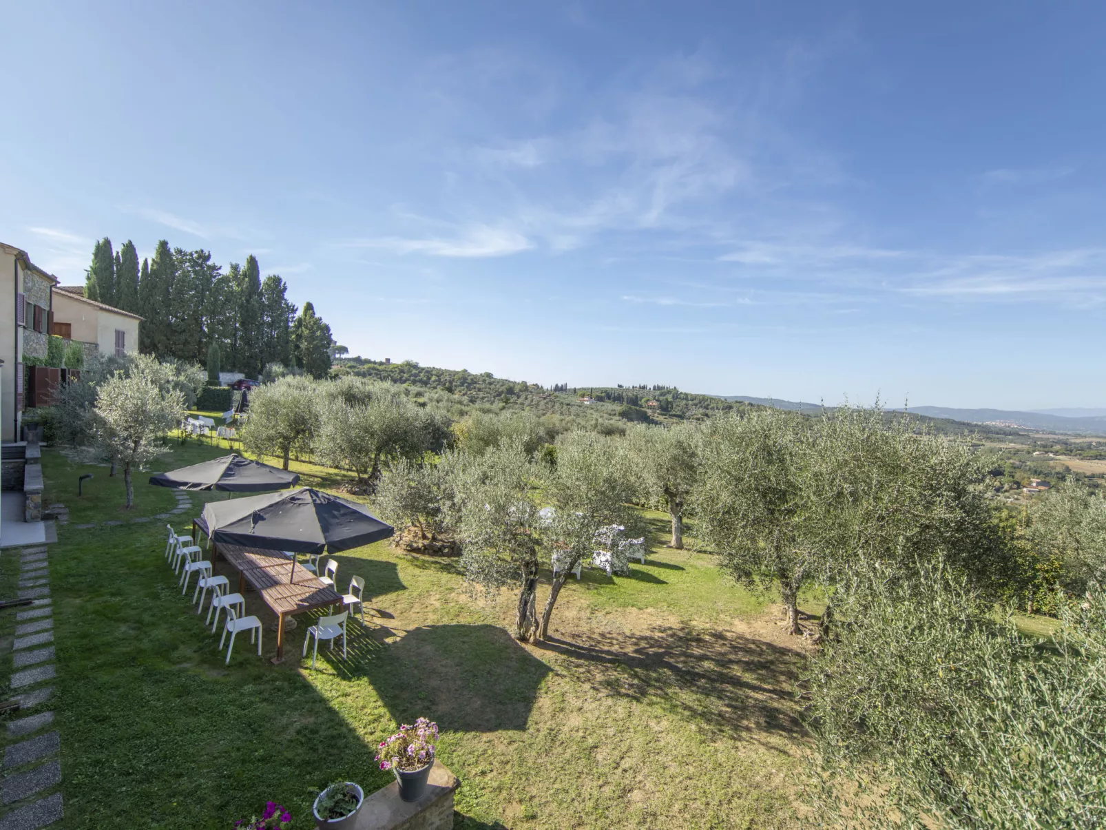 Borgo Carradori-Outside
