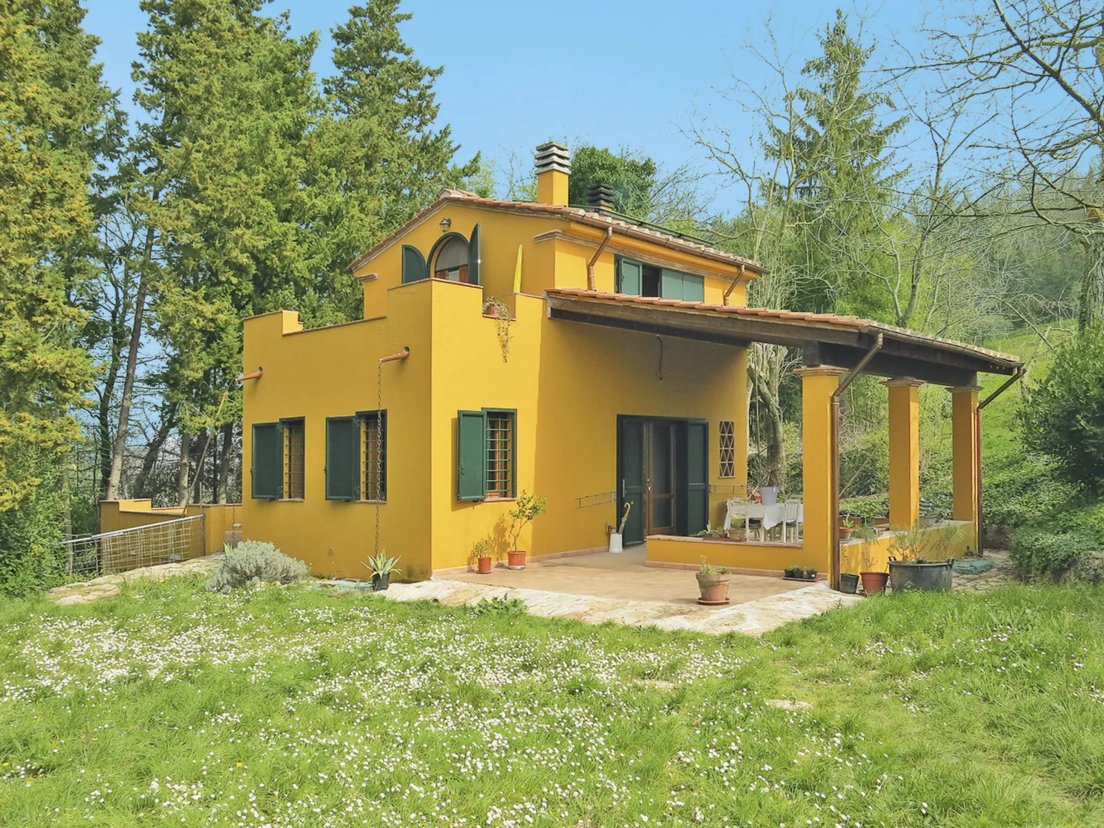 Belvedere-Outside