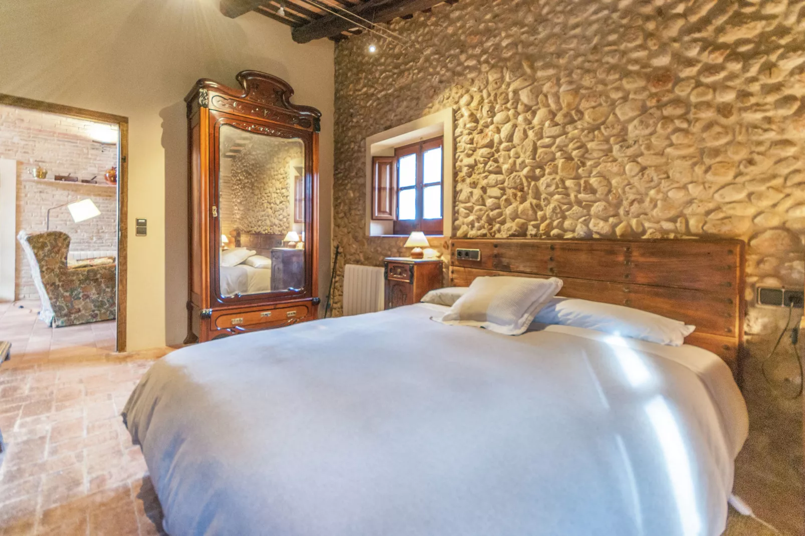 Masia Can Roca de Dalt-Bedroom