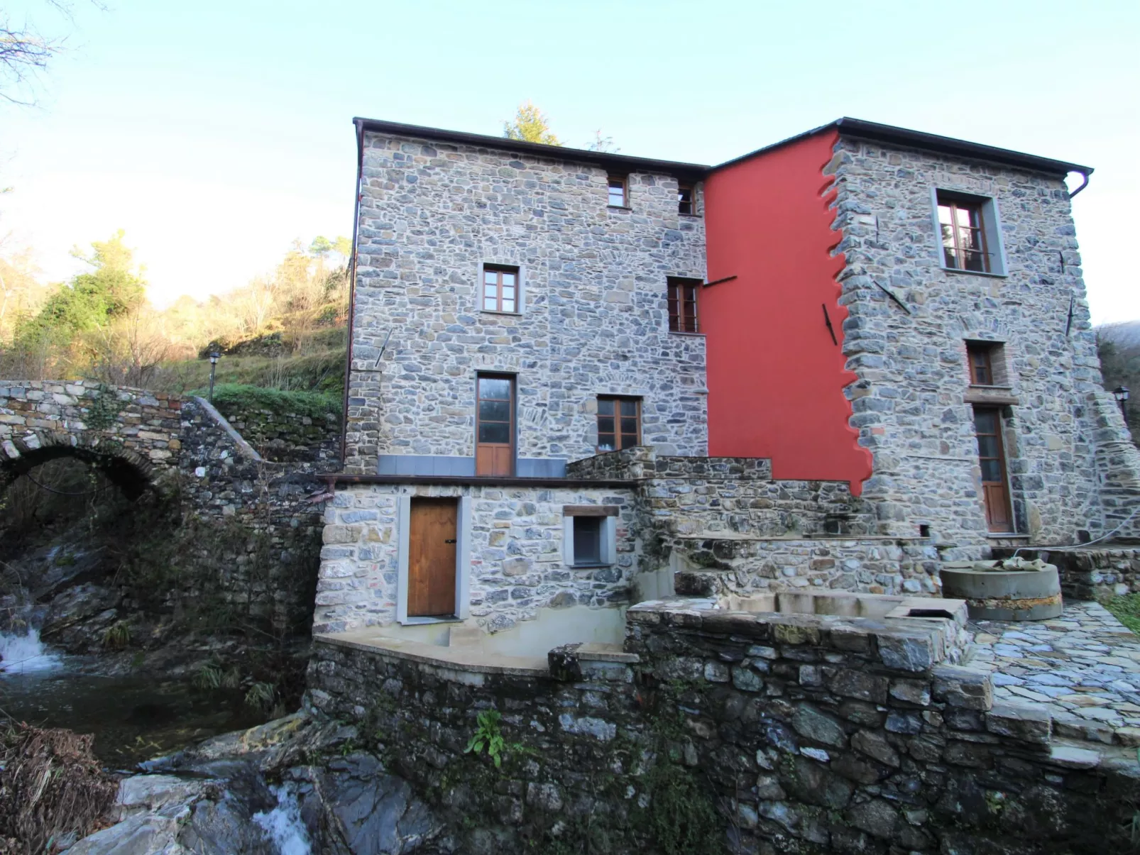 Ciliegiolo-Outside