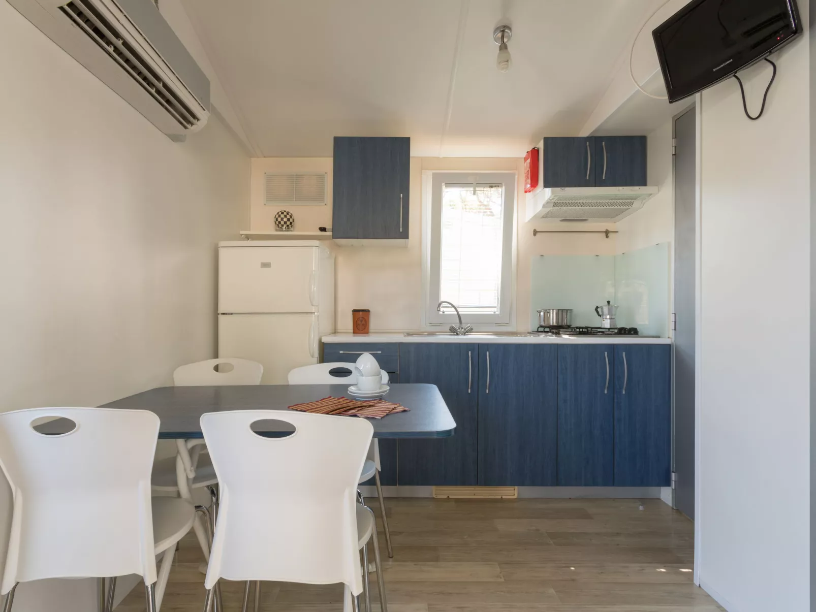Camping Village Cavallino-Dedans