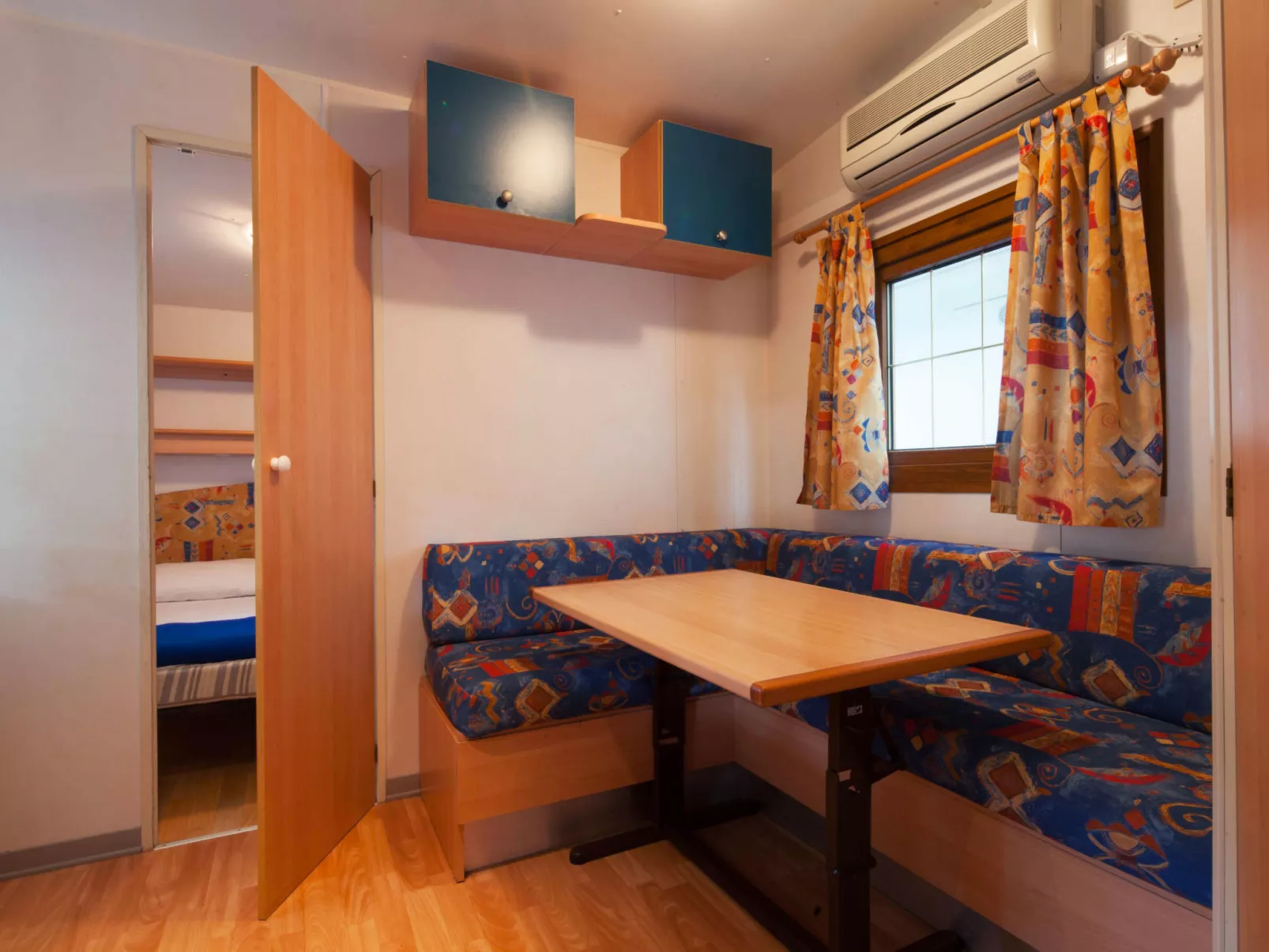 Camping Village Cavallino-Dedans