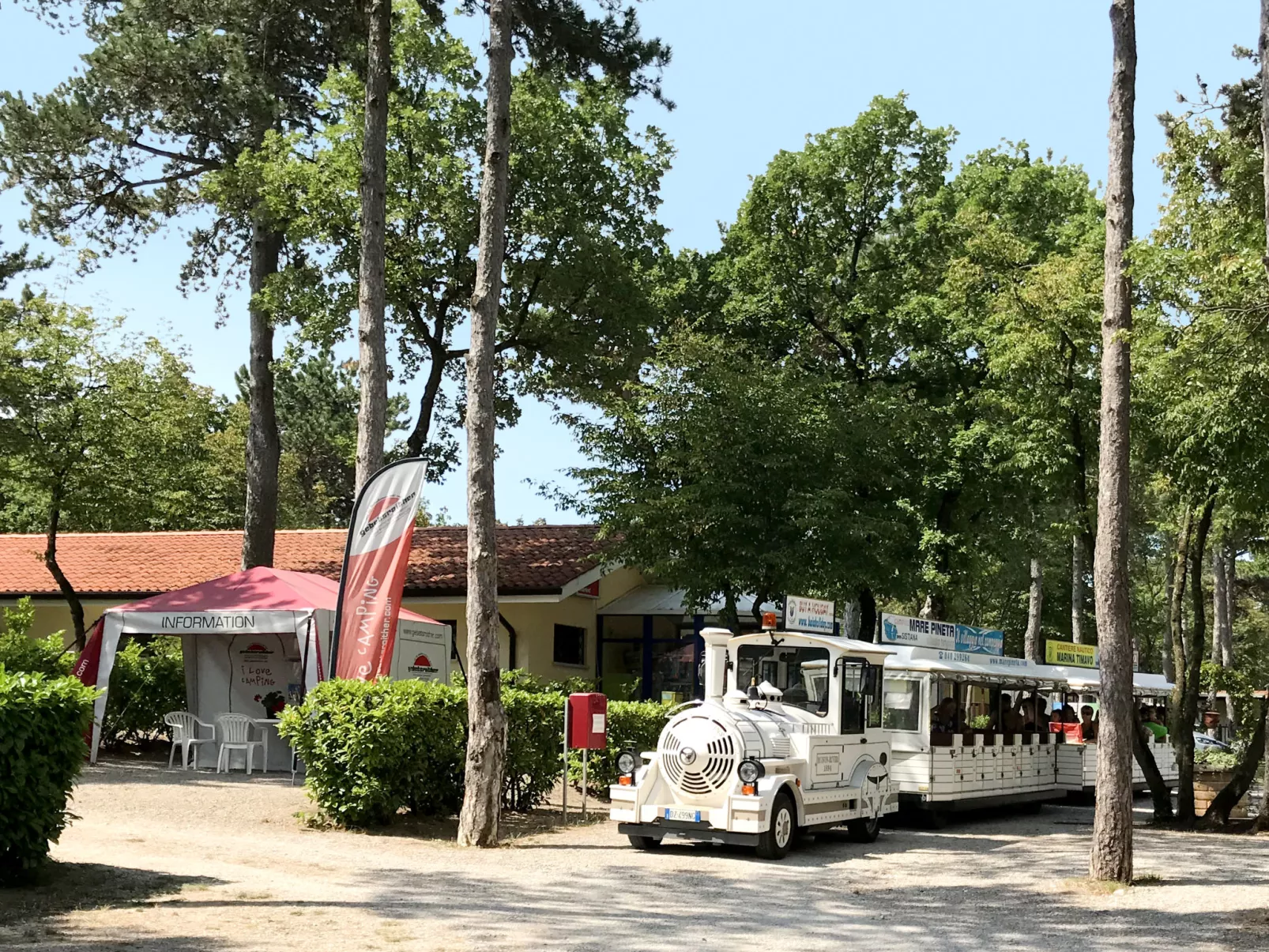 Camping Village Mare Pineta-Outside