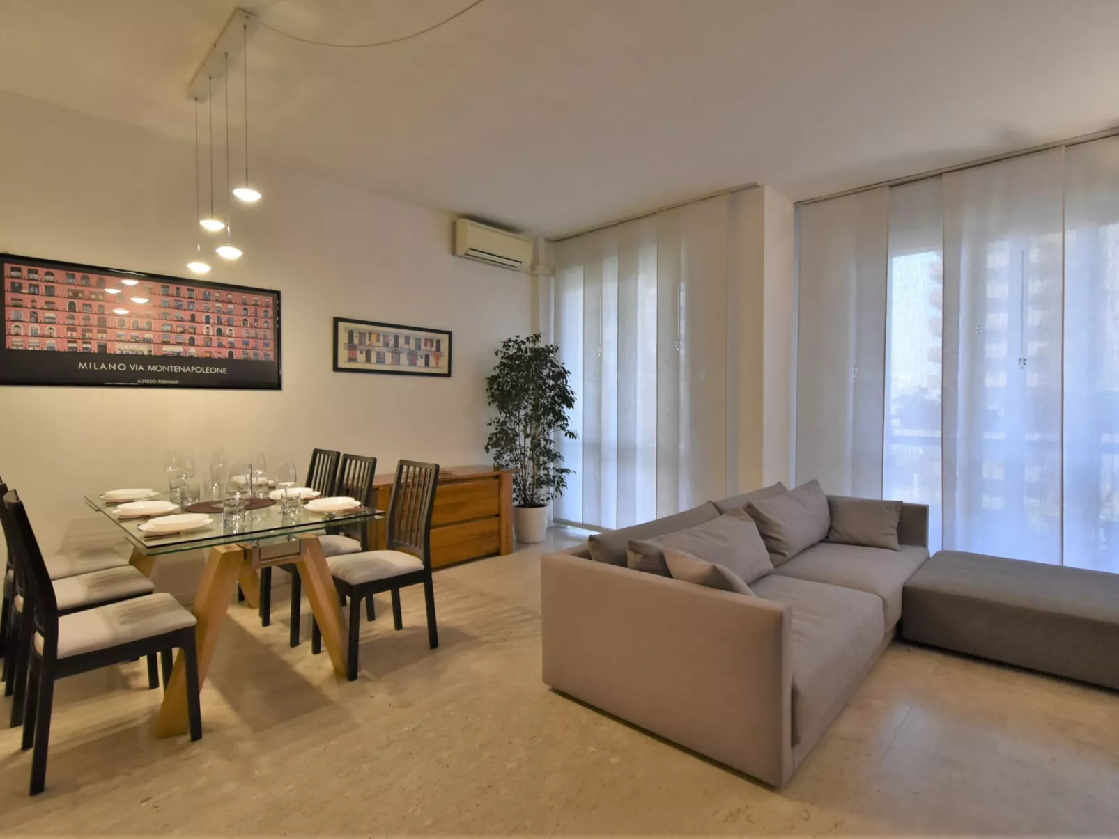 Bacchiglione Garden View-Inside