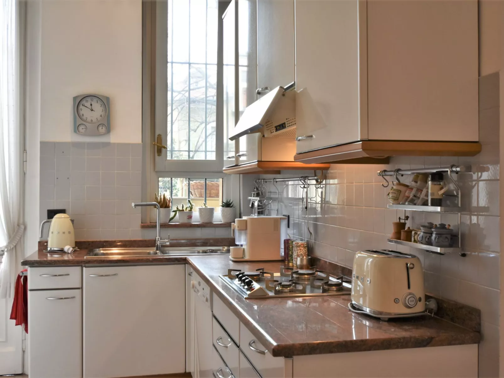 Aspromonte Garden House-Inside