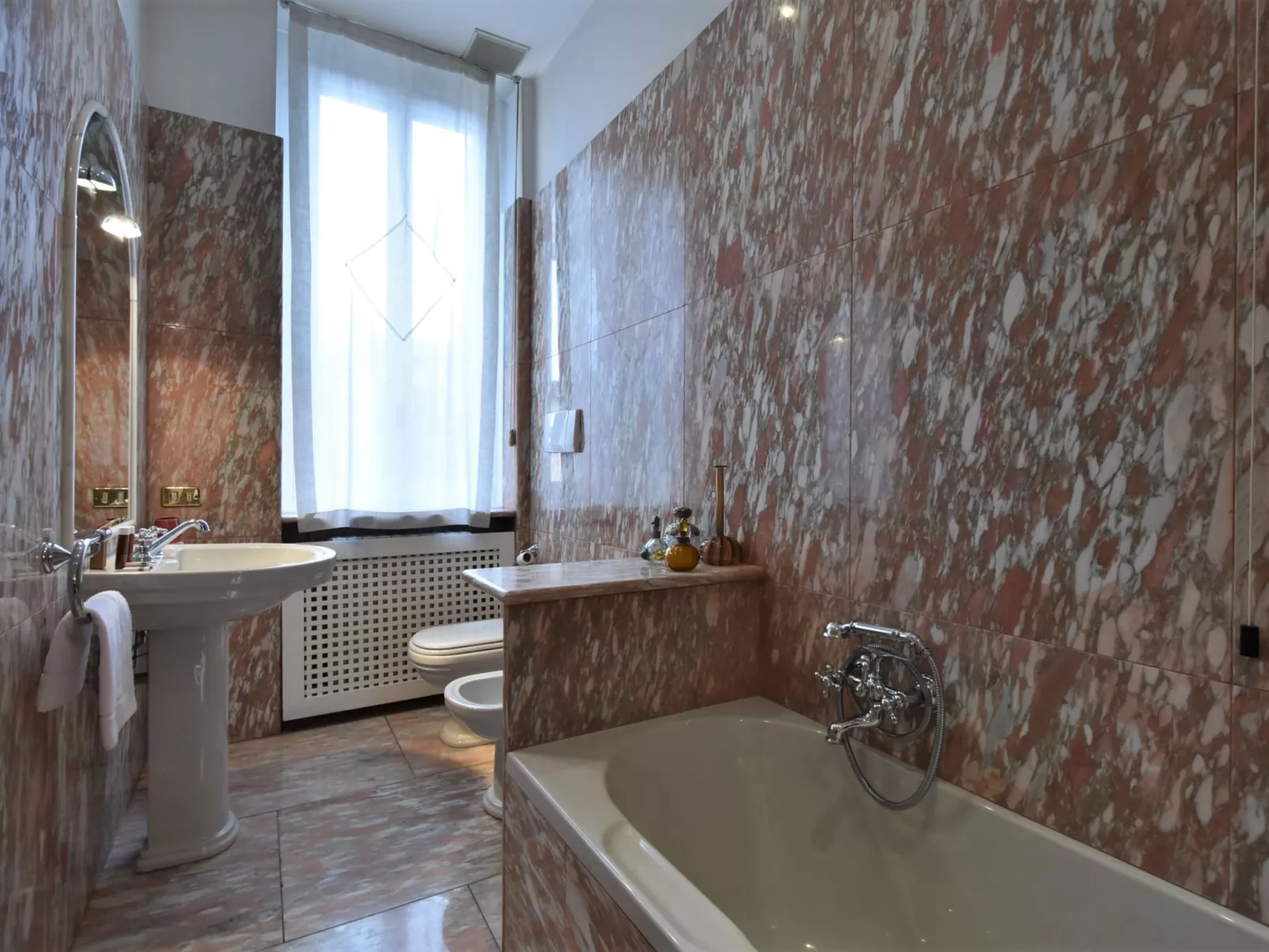 Aspromonte Garden House-Inside