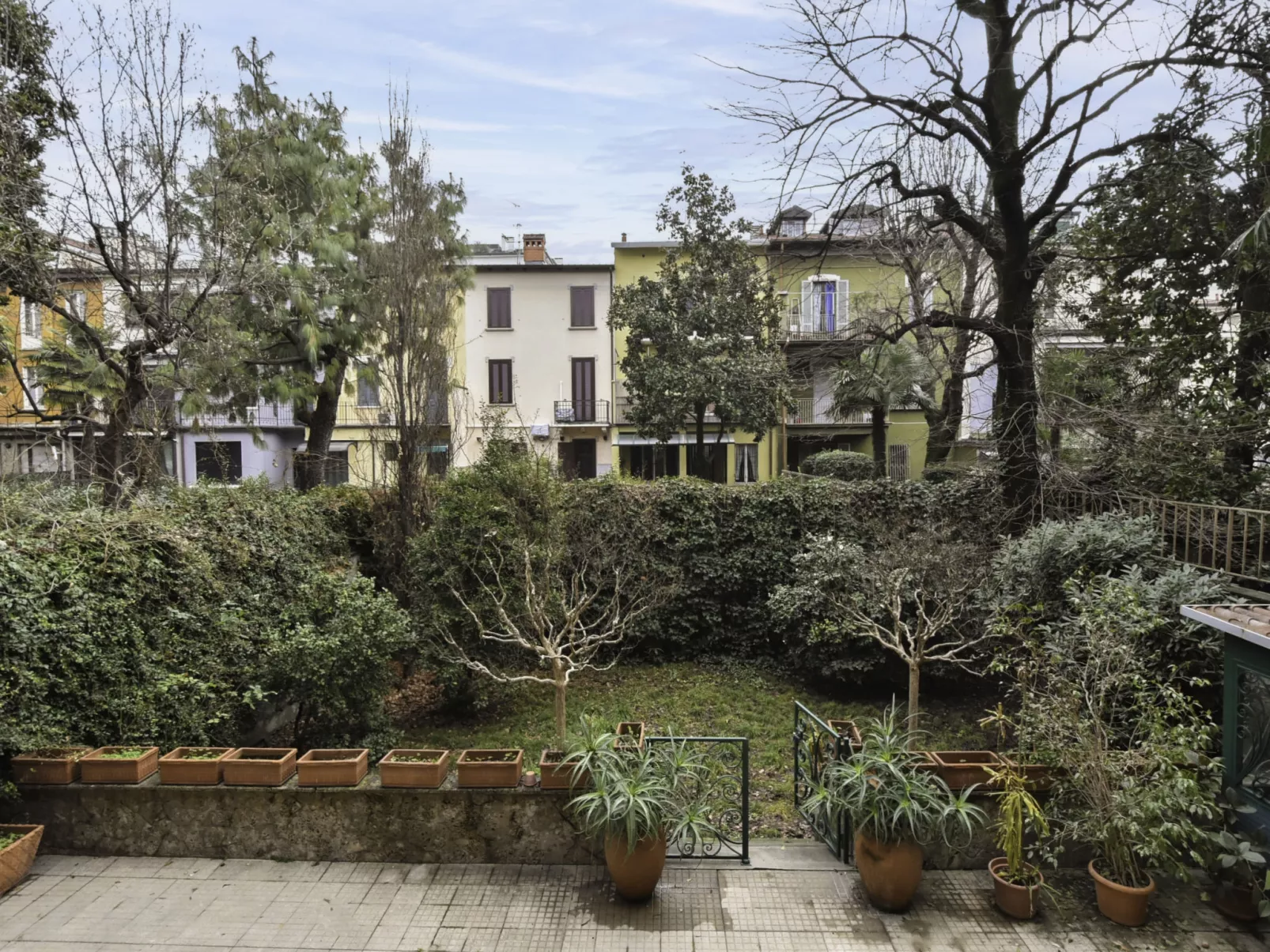 Aspromonte Garden House-Outside