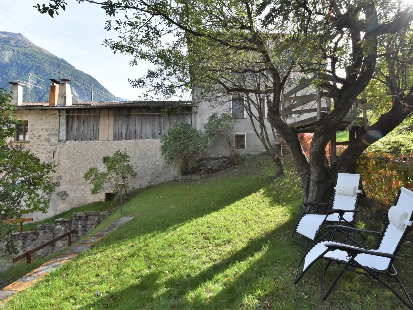 Casa Le Fontane-Outside
