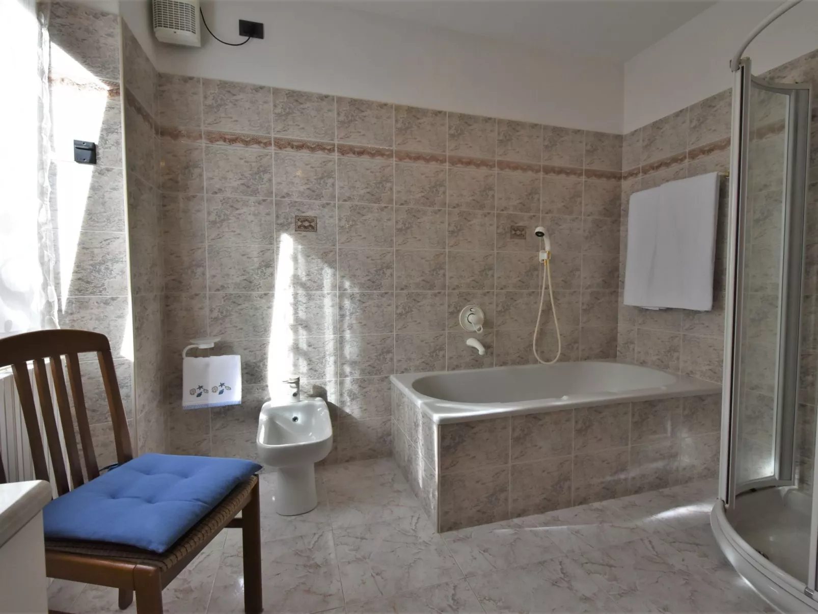 Casa Le Fontane-Inside