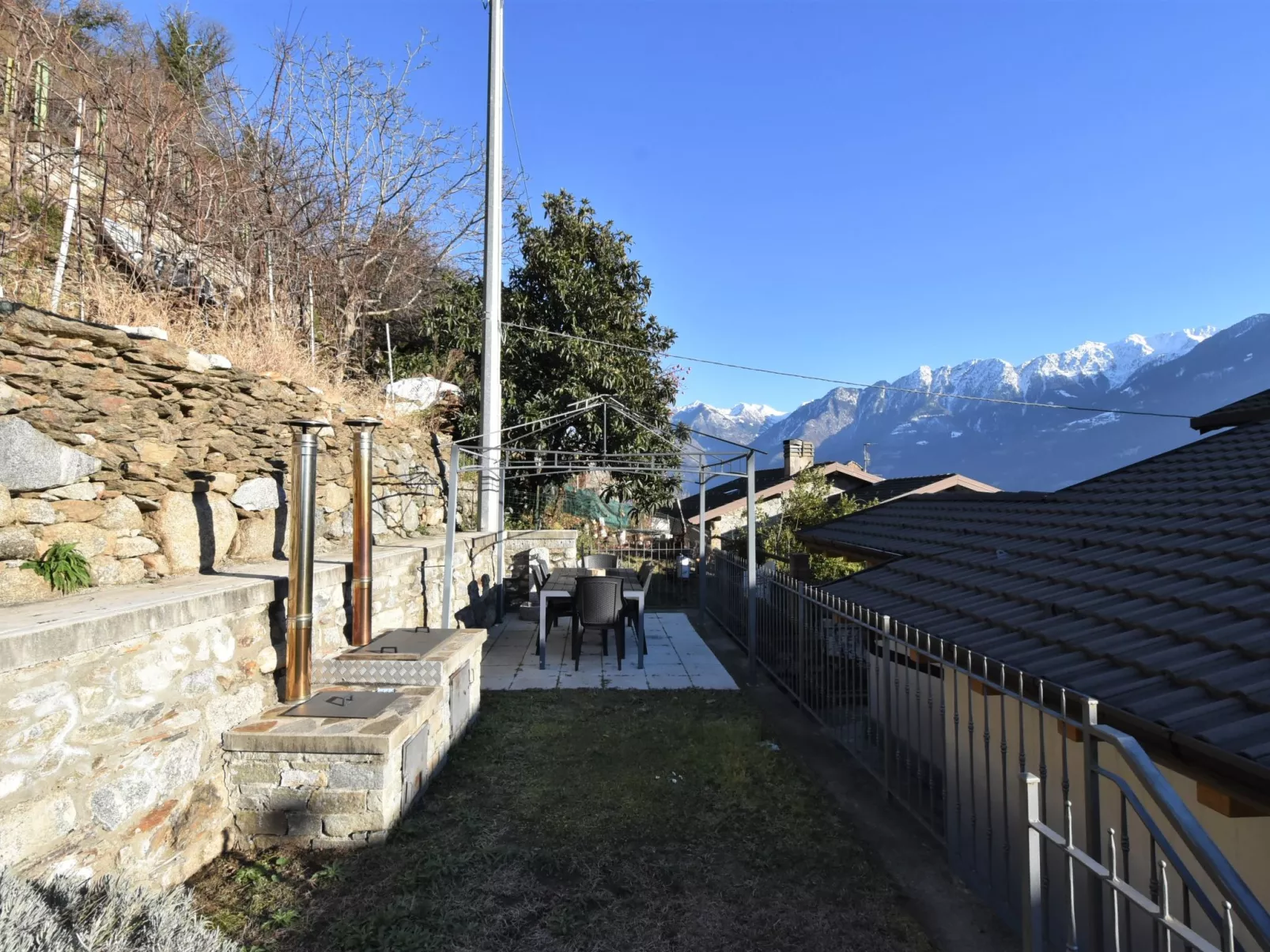 Santa Croce View-Outside