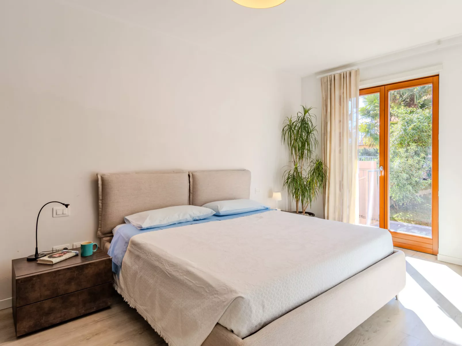 Garden Apartment-Inside