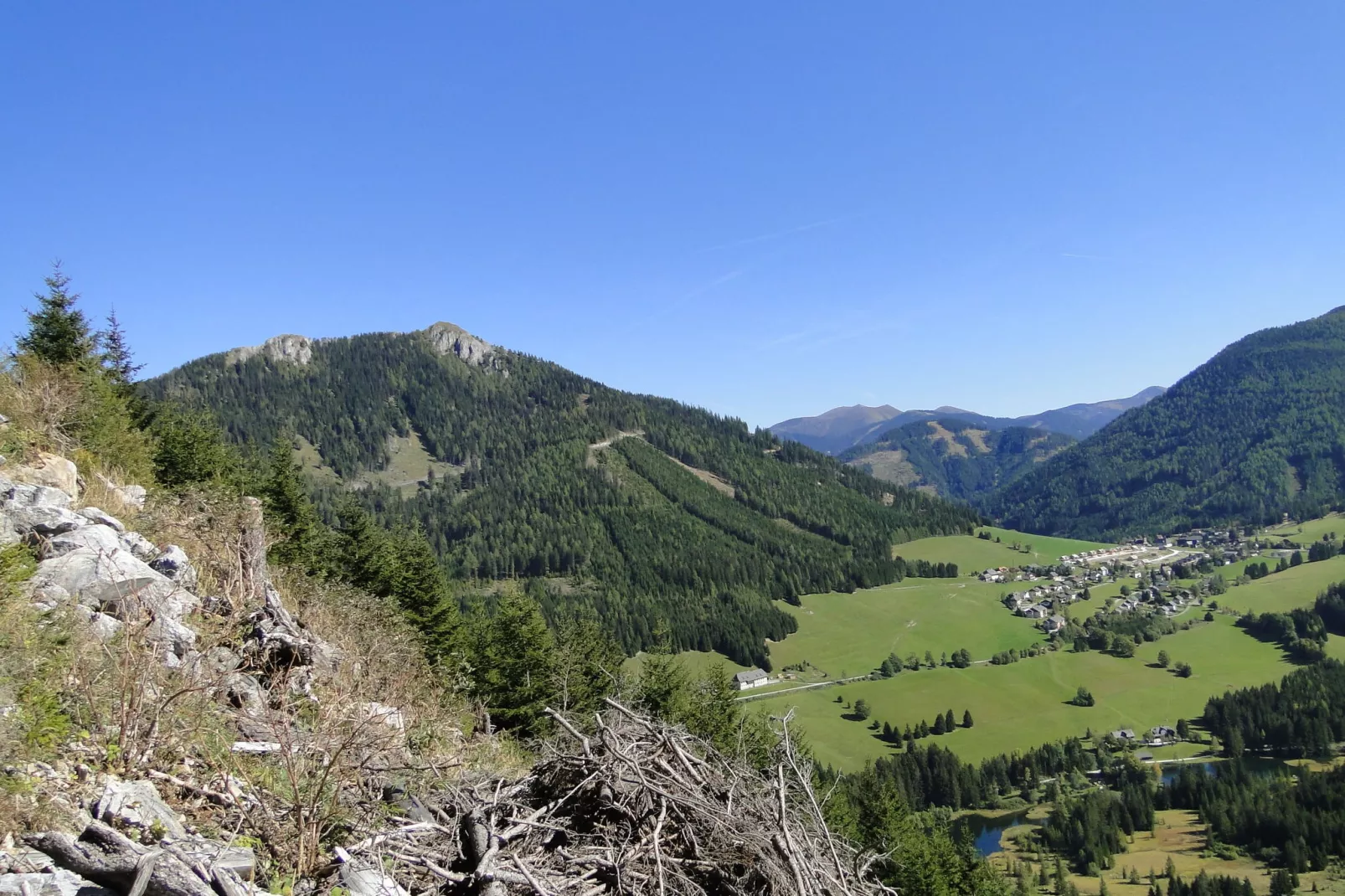 Chalet Eresma-Areas summer 5km