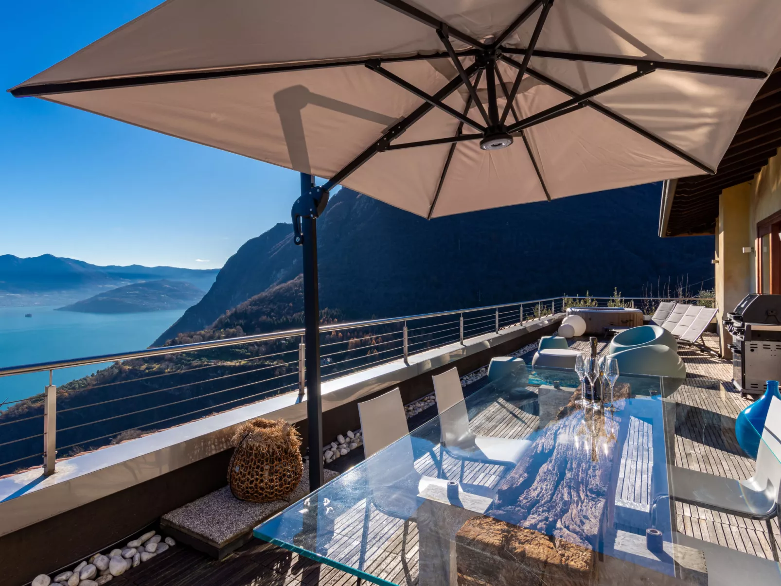Xino Terrace View-Outside