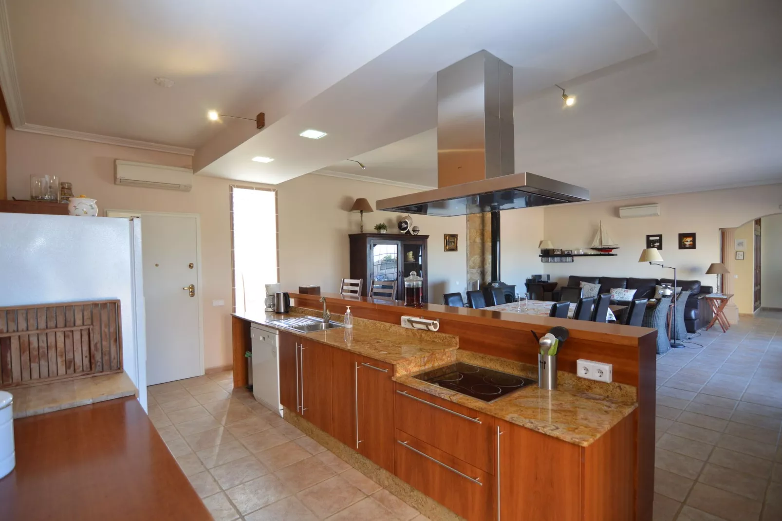 Finca Los Niños-Kitchen