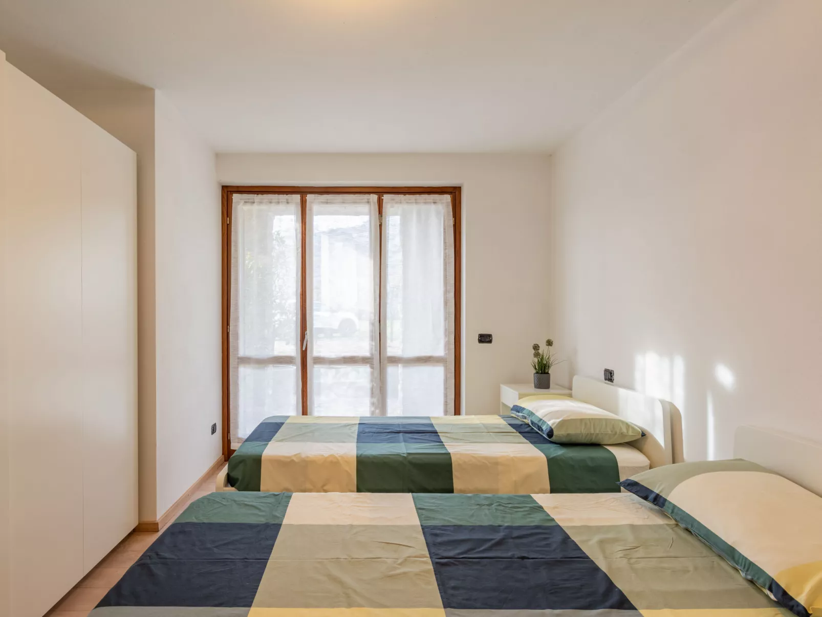 Giove-Inside