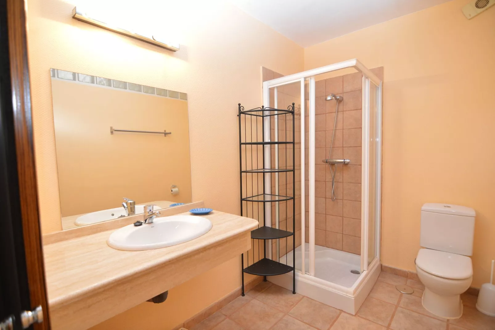 Finca Los Niños-Bathroom