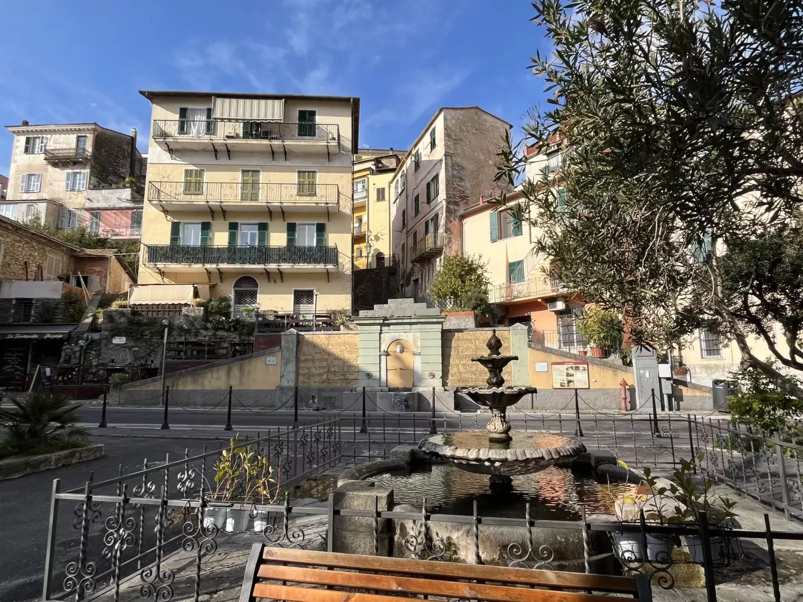 Marina-Dehors