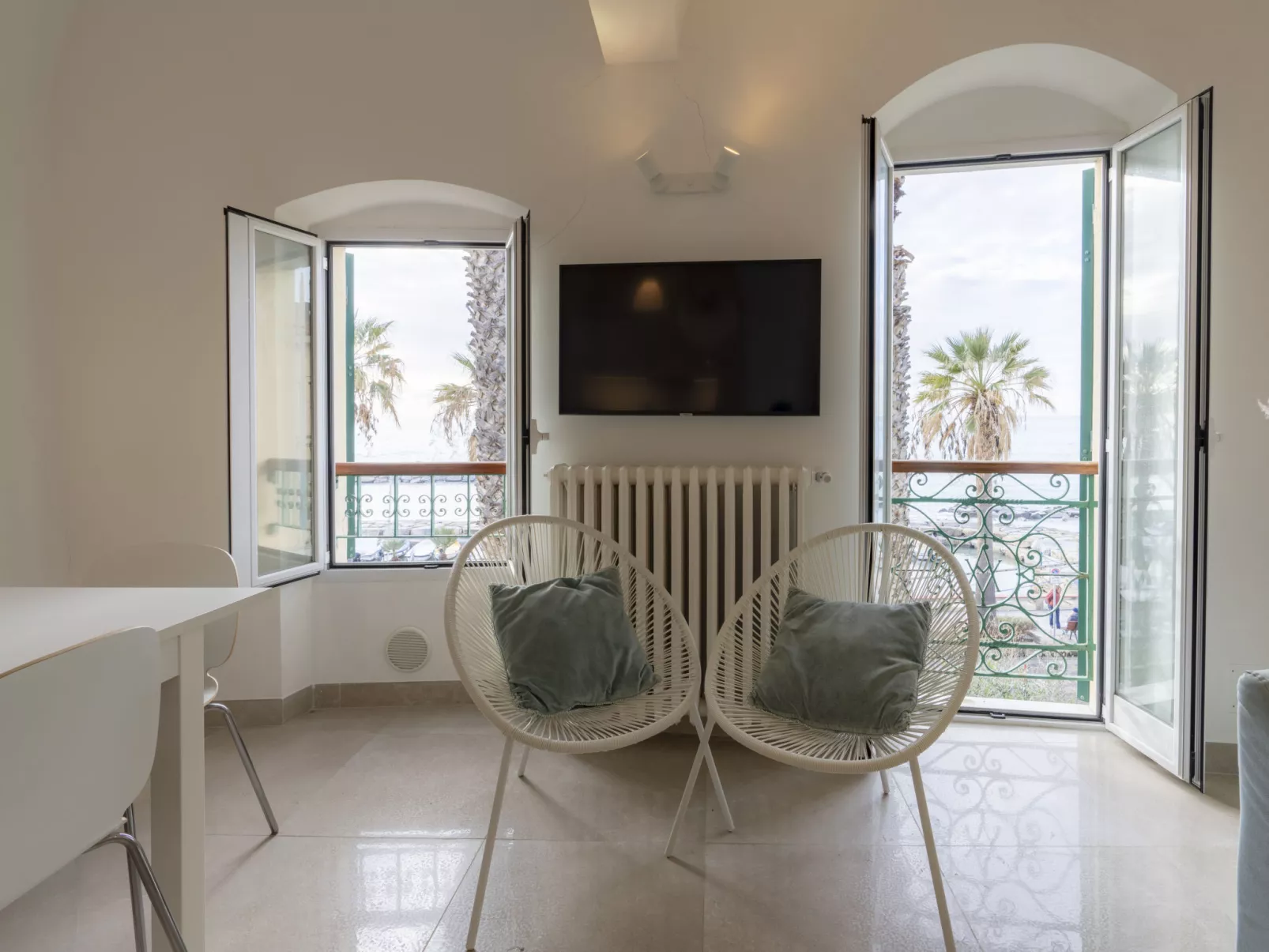 Terrazza Riva-Inside