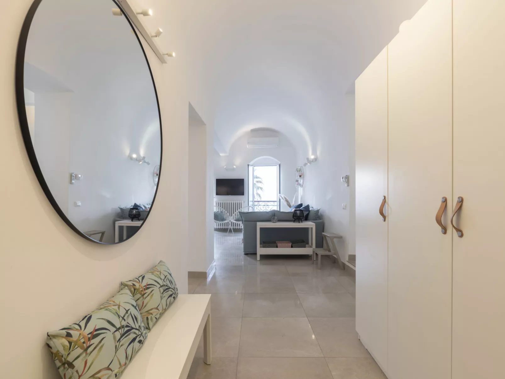 Terrazza Riva-Inside