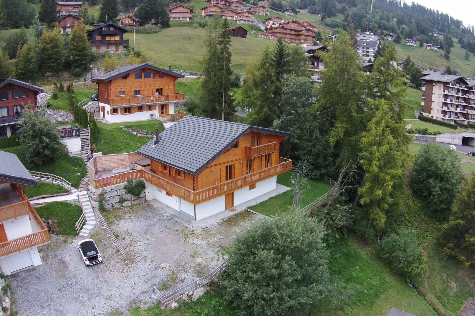 Harmonie-Exterior summer