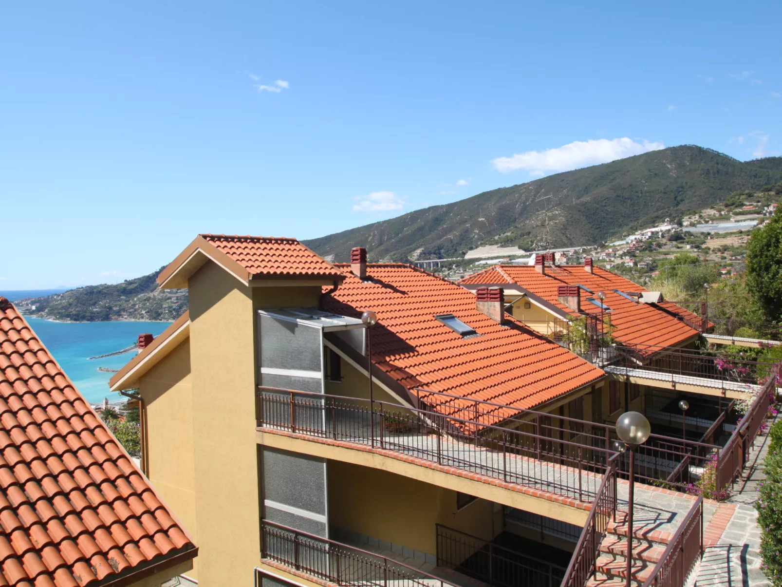 Terrazzo sul Mare-Outside