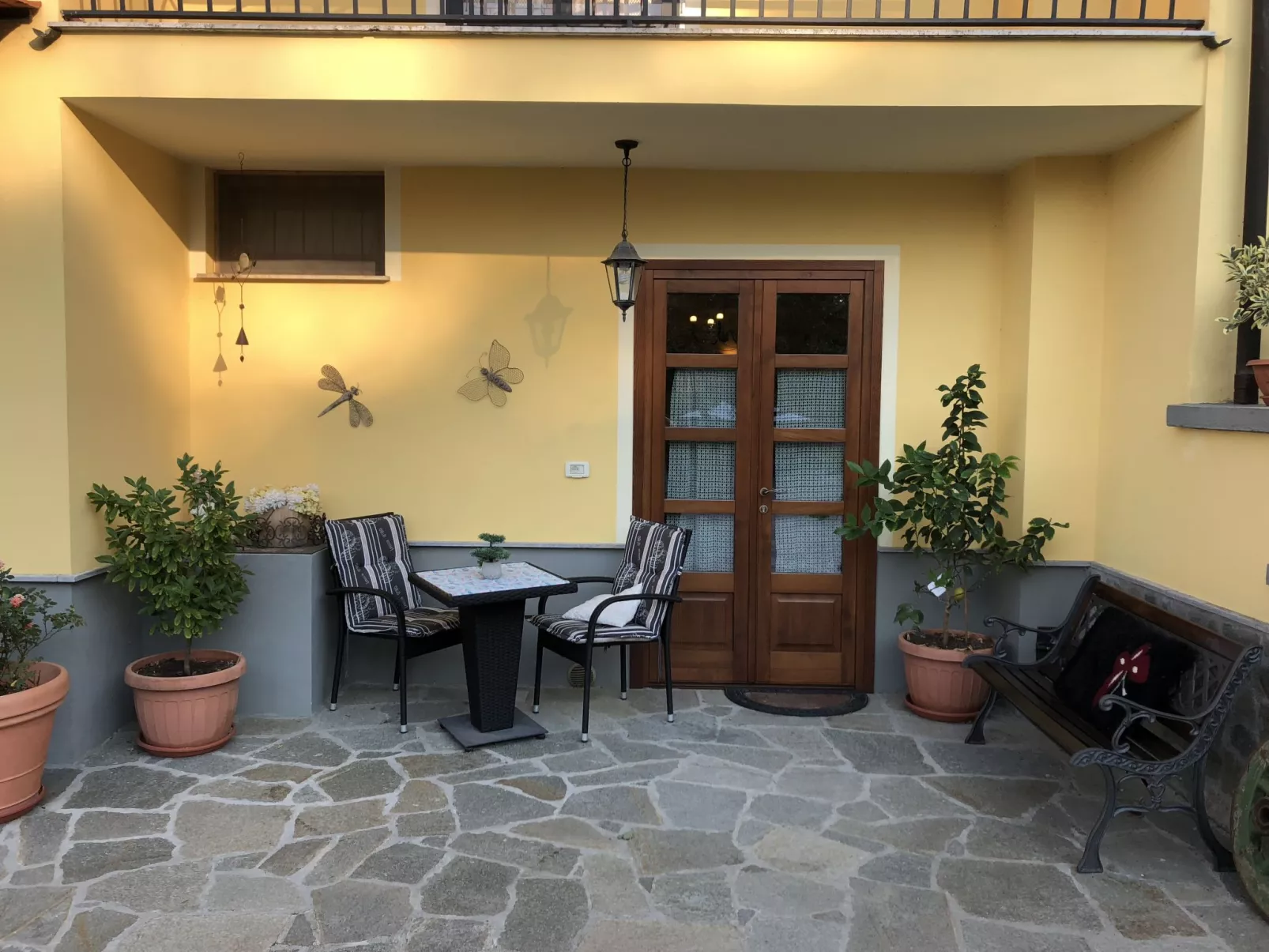 Bellavista-Outside
